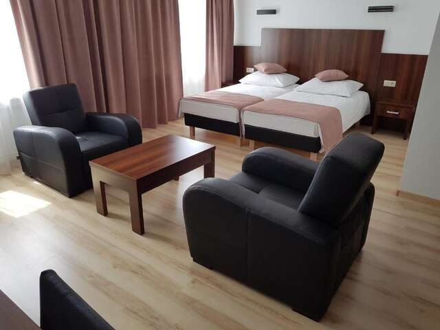 Отели типа «постель и завтрак» Pod Kominem Pokoje i Apartamenty Brzezie-30